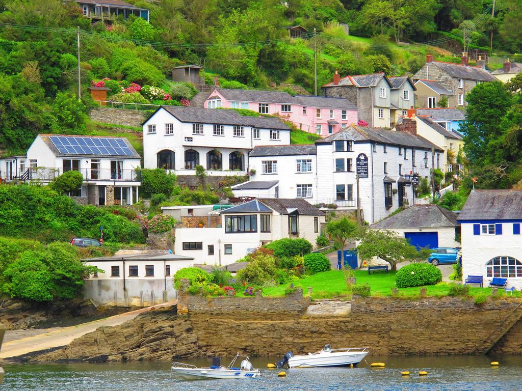 The Old Ferry Inn Fowey Exterior foto